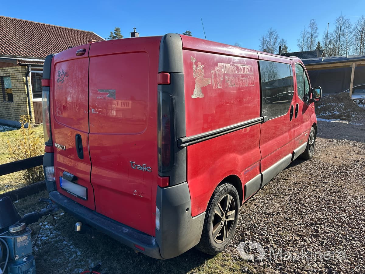 Skåpbil Renault Trafic 1.9 dCi - Panel van: picture 5 Skåpbil Renault Trafic 1.9 dCi - Panel van: picture 5