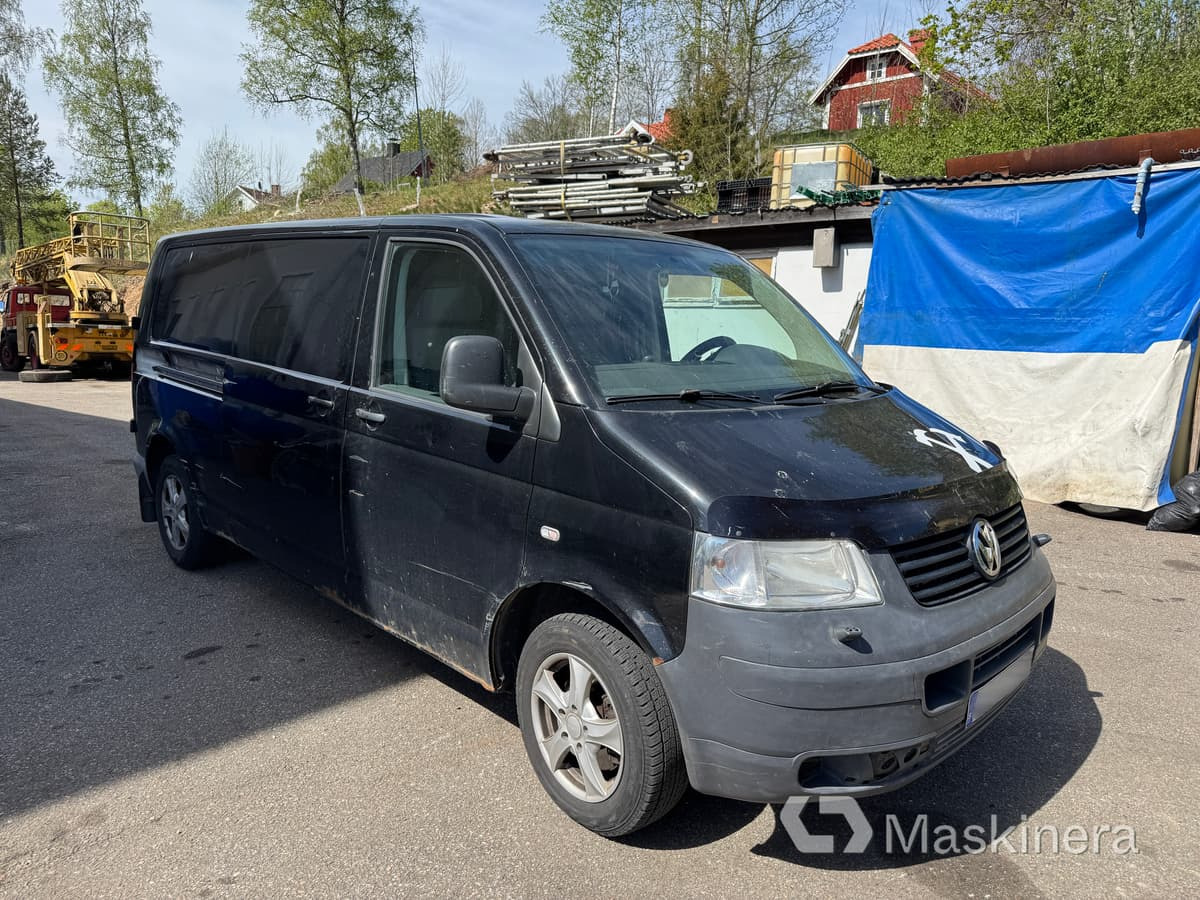 Skåpbil Volkswagen Transporter 2.5 TDI - Small van: picture 3 Skåpbil Volkswagen Transporter 2.5 TDI - Small van: picture 3