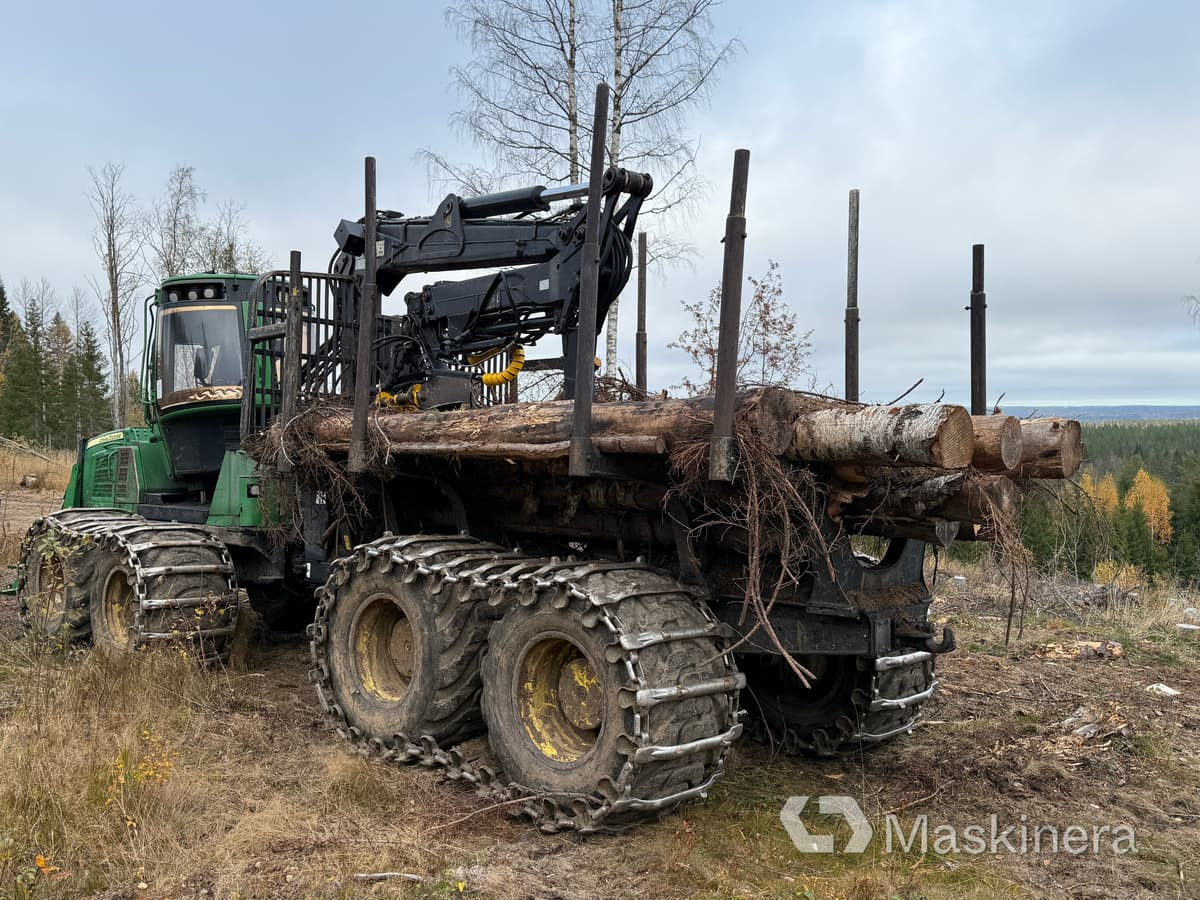 Skotare John Deere 1210E - Forwarder: picture 3 Skotare John Deere 1210E - Forwarder: picture 3