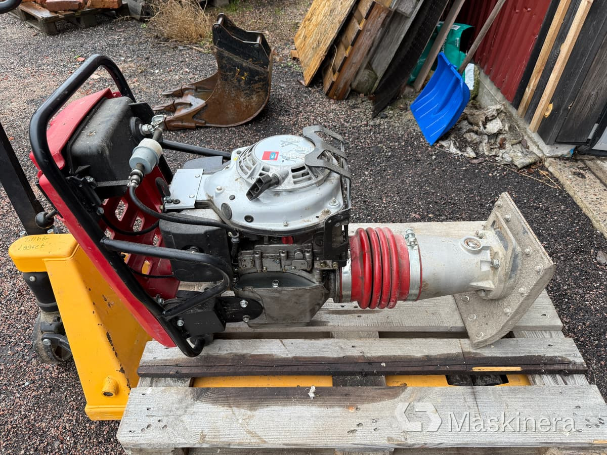 Stamp Swepac T84 - Vibratory plate: picture 5 Stamp Swepac T84 - Vibratory plate: picture 5