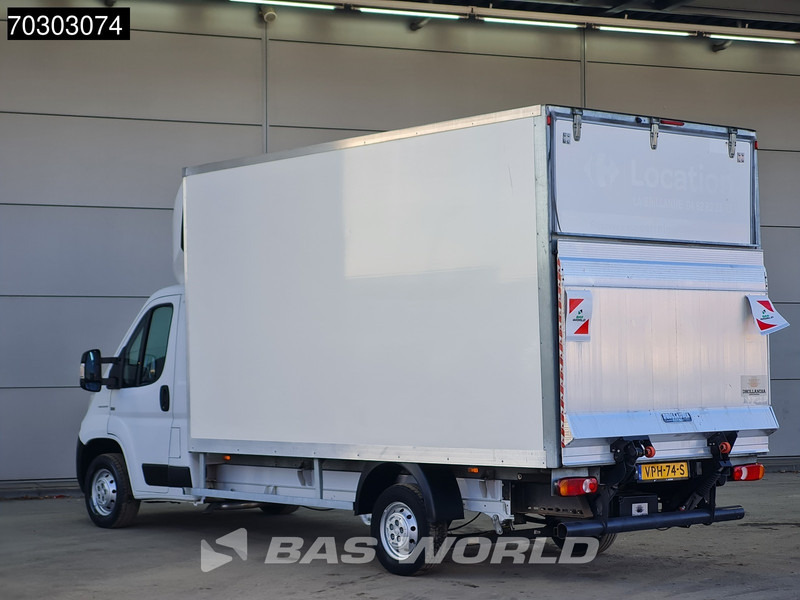 Fiat Ducato 130pk Laadklep Bakwagen LED Airco Cruise Camera Euro6 Meubelbak Koffer Airco Cruise control - Box van: picture 2 Fiat Ducato 130pk Laadklep Bakwagen LED Airco Cruise Camera Euro6 Meubelbak Koffer Airco Cruise control - Box van: picture 2