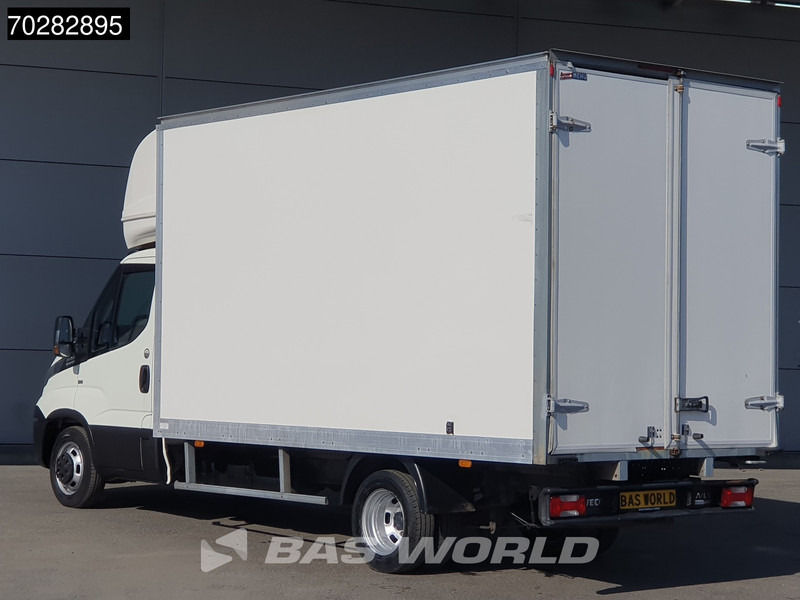 Iveco Daily 35C16 Automaat Bakwagen Achterdeuren Euro6 Airco Cruise Meubelbak Koffer 20m3 Airco Cruise control - Box van: picture 2 Iveco Daily 35C16 Automaat Bakwagen Achterdeuren Euro6 Airco Cruise Meubelbak Koffer 20m3 Airco Cruise control - Box van: picture 2