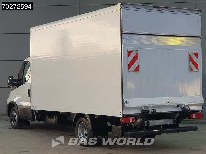 Iveco Daily 35C16 Automaat Laadklep Bakwagen Airco Camera Dubbellucht Meubelbak Koffer Airco - Box van: picture 2 Iveco Daily 35C16 Automaat Laadklep Bakwagen Airco Camera Dubbellucht Meubelbak Koffer Airco - Box van: picture 2