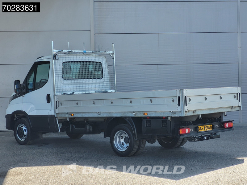 Iveco Daily 35C18 3.0L Open Laadbak Dubbellucht 3,5t Trekhaak Airco Cruise Camera Parkeersensoren Euro6 Meubelbak Koffer Airco Trekhaak Crui - Flatbed van: picture 2 Iveco Daily 35C18 3.0L Open Laadbak Dubbellucht 3,5t Trekhaak Airco Cruise Camera Parkeersensoren Euro6 Meubelbak Koffer Airco Trekhaak Crui - Flatbed van: picture 2