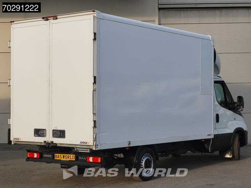 Iveco Daily 35S16 Automaat Bakwagen Achterdeuren 160PK Airco Camera Euro6 Meubelbak Koffer 21m3 Airco - Box van: picture 5 Iveco Daily 35S16 Automaat Bakwagen Achterdeuren 160PK Airco Camera Euro6 Meubelbak Koffer 21m3 Airco - Box van: picture 5
