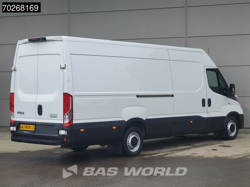Iveco Daily 35S16 Automaat L3H2 Airco Cruise Parkeersensoren L4H2 16m3 Airco Cruise control - Panel van: picture 3 Iveco Daily 35S16 Automaat L3H2 Airco Cruise Parkeersensoren L4H2 16m3 Airco Cruise control - Panel van: picture 3