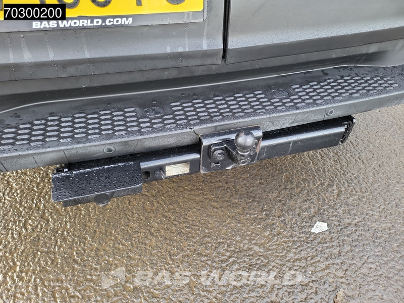 Panel van Iveco Daily 35S21 3.0L Automaat 210PK L2H1 3,5t Trekhaak Navi Airco Cruise Camera Parkeersensoren Euro6 Laag Dak L2 Airco Trekhaak Cruise co: picture 10