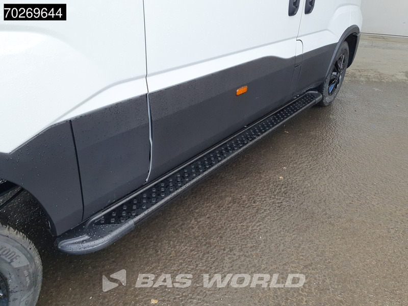 Leasing of Iveco Daily 35S21 3.0L Automaat Black Edition 2025 model L2H2 Trekhaak Tacho ACC LED CarPlay Velgen Camera 12m3 Airco Trekhaak Iveco Daily 35S21 3.0L Automaat Black Edition 2025 model L2H2 Trekhaak Tacho ACC LED CarPlay Velgen Camera 12m3 Airco Trekhaak: picture 11