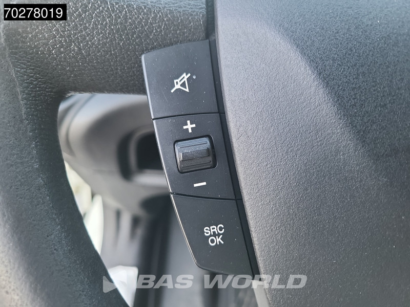 Leasing of Iveco Daily 50C17 3.0L Automaat DC Open laadbak Kraan Hiab 017T-2 Airco APK 10-2025 Pickup Crane Kraanwagen Pritsche Airco Dubbel cabine Iveco Daily 50C17 3.0L Automaat DC Open laadbak Kraan Hiab 017T-2 Airco APK 10-2025 Pickup Crane Kraanwagen Pritsche Airco Dubbel cabine: picture 20