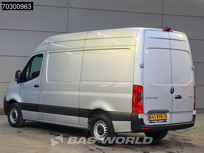 Mercedes-Benz Sprinter 315 CDI Automaat L2H2 150PK Airco Camera Parkeersensoren MBUX CarPlay Euro6 L2 12m3 Airco - Small van: picture 2 Mercedes-Benz Sprinter 315 CDI Automaat L2H2 150PK Airco Camera Parkeersensoren MBUX CarPlay Euro6 L2 12m3 Airco - Small van: picture 2