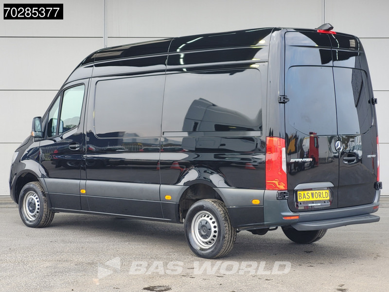 Mercedes-Benz Sprinter 317 CDI Black Edition Automaat 3,5t Trekhaak L2H2 170PK Airco Camera MBUX CarPlay Euro6 L2 12m3 Airco - Panel van: picture 2 Mercedes-Benz Sprinter 317 CDI Black Edition Automaat 3,5t Trekhaak L2H2 170PK Airco Camera MBUX CarPlay Euro6 L2 12m3 Airco - Panel van: picture 2