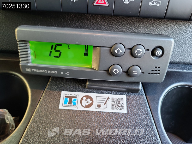 New Refrigerated van Mercedes-Benz Sprinter 317 CDI L3H2 Koelwagen Thermo King V-200 MAX 230V Stekker Trekhaak Airco Cruise Camera Navi Koeler Koel Kühlwagen 12m3 Airco Tre: picture 16
