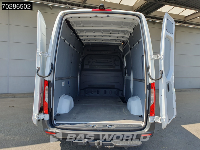 Mercedes-Benz Sprinter 319 CDI Automaat L2H2 190PK Trekhaak Airco Camera Parkeersensoren Euro6 L2 12m3 Airco Trekhaak - Panel van: picture 3 Mercedes-Benz Sprinter 319 CDI Automaat L2H2 190PK Trekhaak Airco Camera Parkeersensoren Euro6 L2 12m3 Airco Trekhaak - Panel van: picture 3