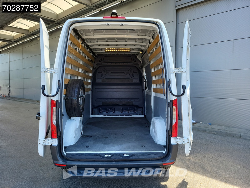 Mercedes-Benz Sprinter Elektrisch WLTP 135km 41kWh Airco APK 04-2027 12m3 Airco - Panel van, Electric van: picture 3 Mercedes-Benz Sprinter Elektrisch WLTP 135km 41kWh Airco APK 04-2027 12m3 Airco - Panel van, Electric van: picture 3