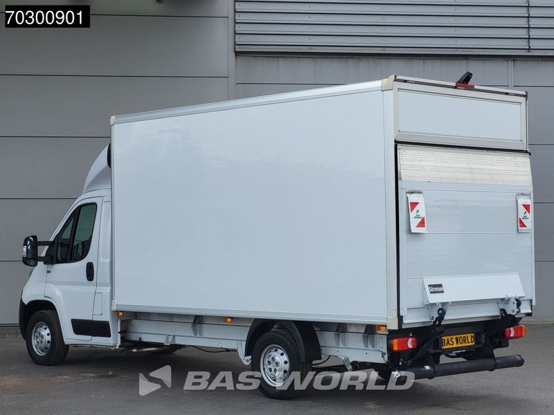 Opel Movano 140PK COMING SOON! Laadklep Bakwagen Airco Cruise Camera Euro6 Meubelbak Koffer 18m3 Airco Cruise control - Box van: picture 2 Opel Movano 140PK COMING SOON! Laadklep Bakwagen Airco Cruise Camera Euro6 Meubelbak Koffer 18m3 Airco Cruise control - Box van: picture 2