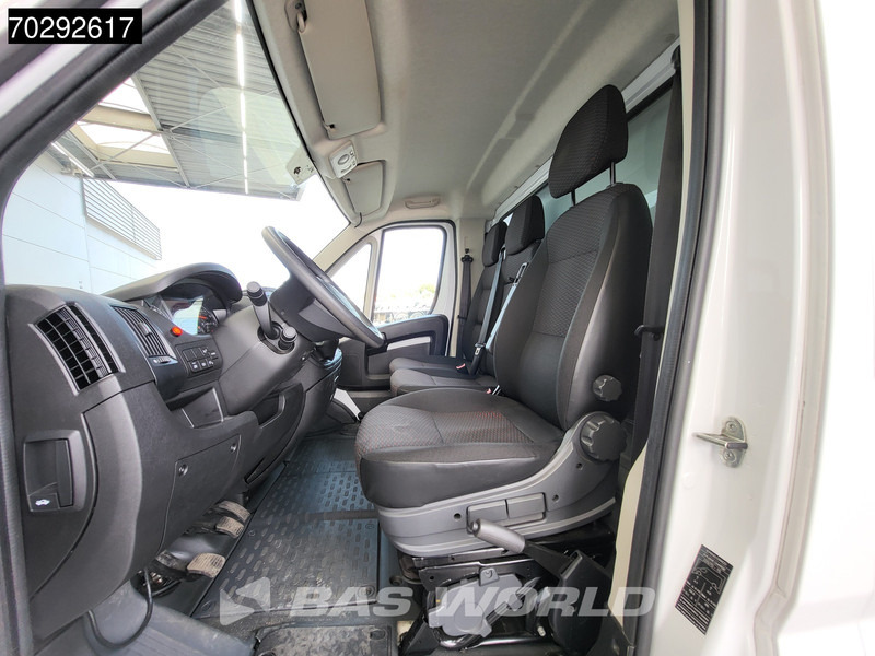 Leasing of Opel Movano 140PK Laadklep Bakwagen Airco Camera Cruise D'Hollandia Meubelbak Koffer 18m3 Airco Cruise control Opel Movano 140PK Laadklep Bakwagen Airco Camera Cruise D'Hollandia Meubelbak Koffer 18m3 Airco Cruise control: picture 10