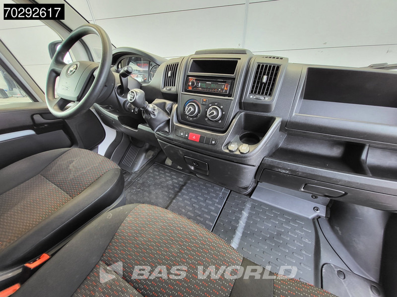 Leasing of Opel Movano 140PK Laadklep Bakwagen Airco Camera Cruise D'Hollandia Meubelbak Koffer 18m3 Airco Cruise control Opel Movano 140PK Laadklep Bakwagen Airco Camera Cruise D'Hollandia Meubelbak Koffer 18m3 Airco Cruise control: picture 9