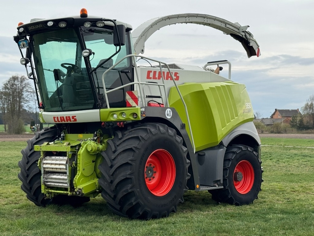Claas Jaguar 950 Allrad - Forage harvester: picture 1 Claas Jaguar 950 Allrad - Forage harvester: picture 1