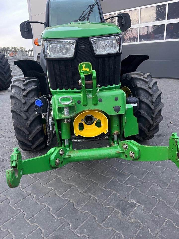 John Deere 5090 GL - Farm tractor: picture 3 John Deere 5090 GL - Farm tractor: picture 3