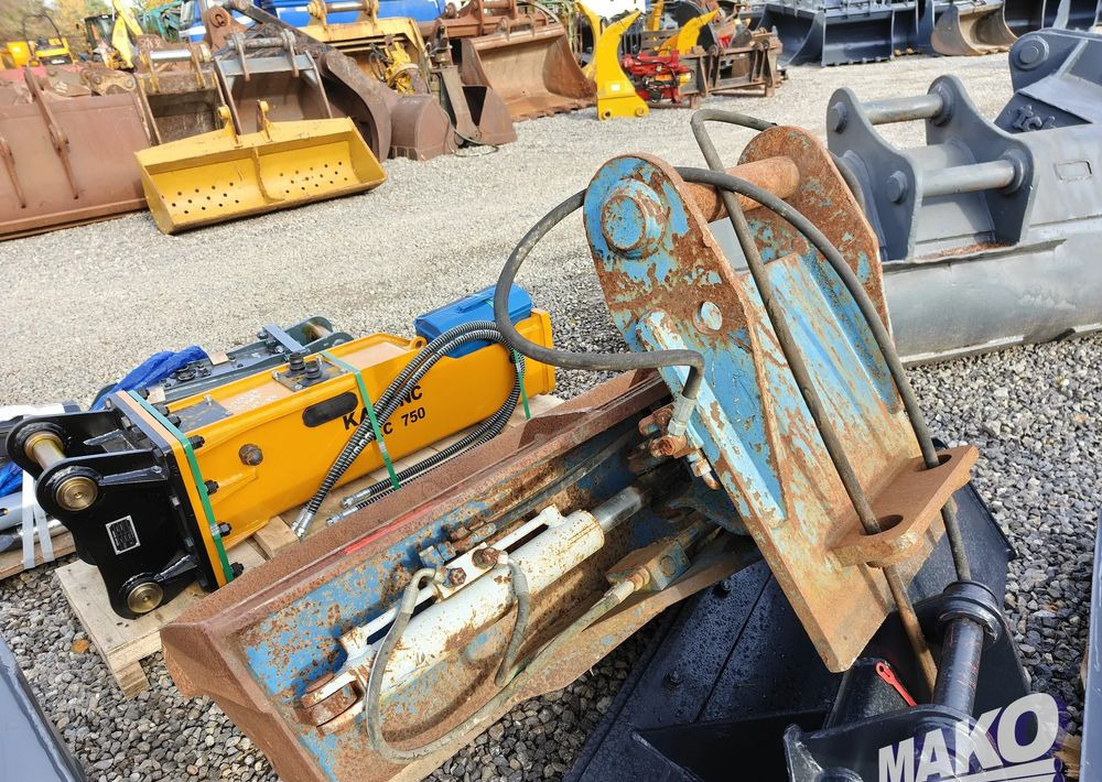 Łyżka 158cm skarpowa hydrauliczna Lehnhoff MS10 - Attachment for Construction machinery: picture 3 Łyżka 158cm skarpowa hydrauliczna Lehnhoff MS10 - Attachment for Construction machinery: picture 3