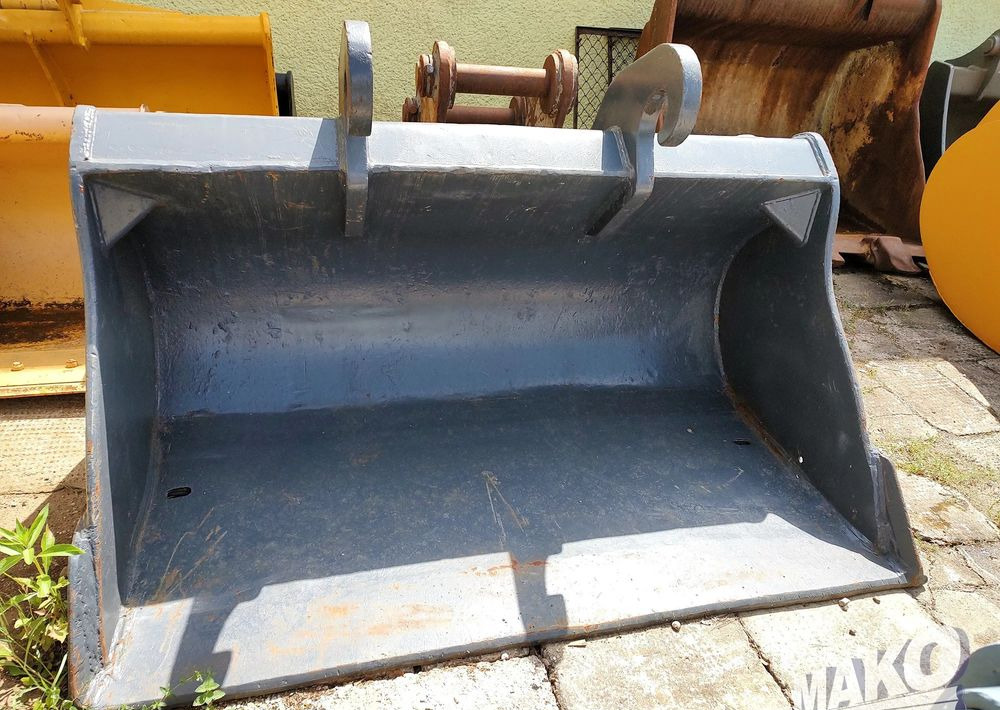 Łyżka skarpowa Eurosteel 200cm Verachtert CW45 - Attachment for Construction machinery: picture 4 Łyżka skarpowa Eurosteel 200cm Verachtert CW45 - Attachment for Construction machinery: picture 4