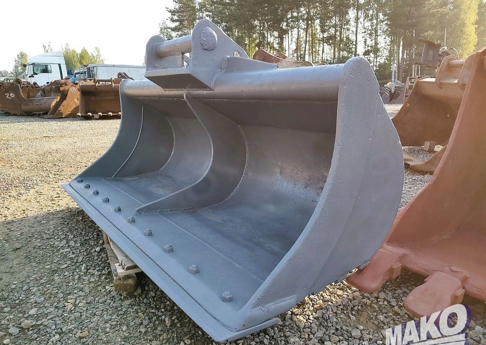 Łyżka skarpowa Keen 210cm Lehnhoff MS21 / MS25 - Attachment for Construction machinery: picture 1 Łyżka skarpowa Keen 210cm Lehnhoff MS21 / MS25 - Attachment for Construction machinery: picture 1