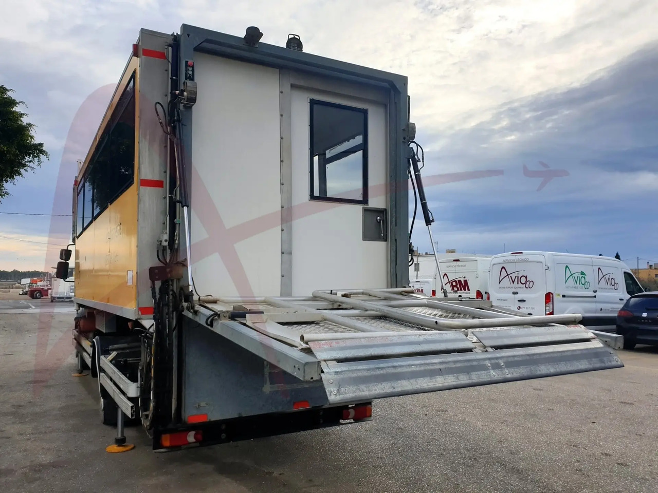 TLD CHTP GM-5,9 - Ambulift: picture 2 TLD CHTP GM-5,9 - Ambulift: picture 2
