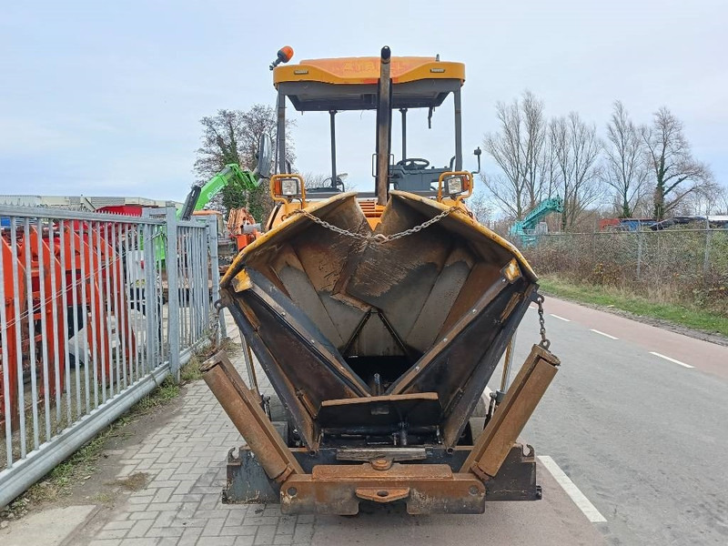 Vögele 1303-3i asfalteermachine asphalt paver 2015 CE - Asphalt paver: picture 4 Vögele 1303-3i asfalteermachine asphalt paver 2015 CE - Asphalt paver: picture 4