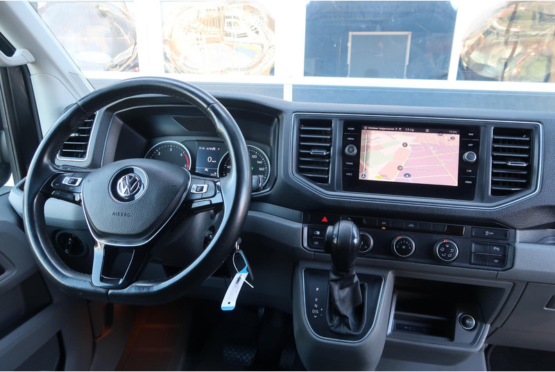 Volkswagen Crafter 35 2.0 TDI L3H3 AUT/ CAMERA/ LED/ ACC/ AIRCO/ NAVI/ TREKHAAK - Panel van: picture 5 Volkswagen Crafter 35 2.0 TDI L3H3 AUT/ CAMERA/ LED/ ACC/ AIRCO/ NAVI/ TREKHAAK - Panel van: picture 5