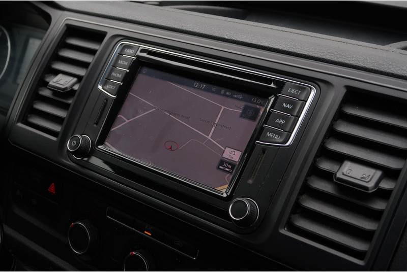 Leasing of Volkswagen Transporter 2.0 TDI L1H1 Highline AUT/ LED/ ACC/ 2X DEUR/ NAVI/ AIRCO/ TREKHAAK Volkswagen Transporter 2.0 TDI L1H1 Highline AUT/ LED/ ACC/ 2X DEUR/ NAVI/ AIRCO/ TREKHAAK: picture 6