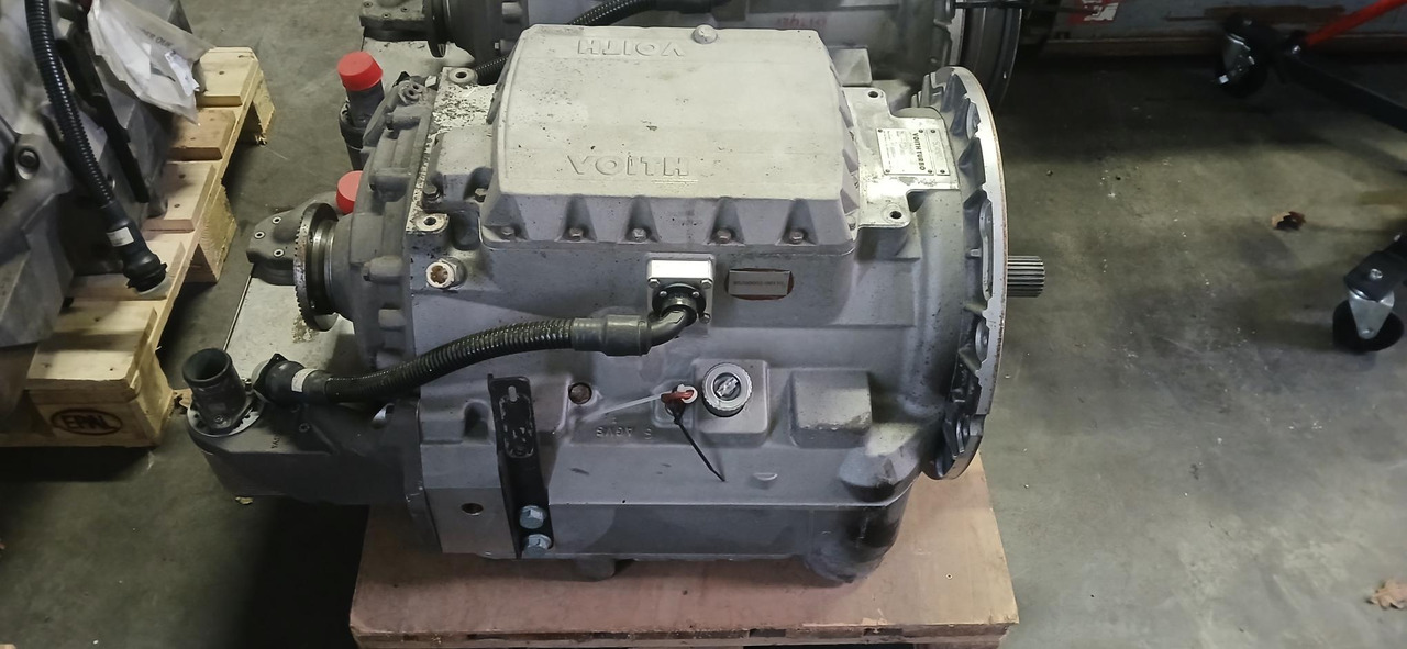 Voith DIWA 864.5 - Transmission: picture 1 Voith DIWA 864.5 - Transmission: picture 1