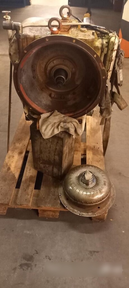 ZF 5-WG-200 - Gearbox: picture 3 ZF 5-WG-200 - Gearbox: picture 3