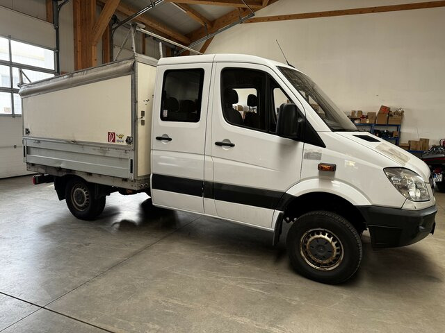 MERCEDES-BENZ Sprinter 316 CDI Doka 4x4 Untersetzung... - Flatbed van, Combi van: picture 1 MERCEDES-BENZ Sprinter 316 CDI Doka 4x4 Untersetzung... - Flatbed van, Combi van: picture 1