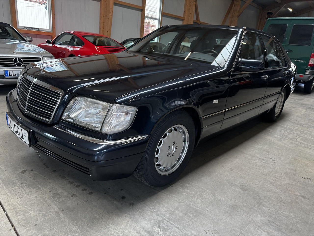 Mercedes-Benz S 320 W 140 2. Hand Scheckheft Mercedes - Sedan: picture 1 Mercedes-Benz S 320 W 140 2. Hand Scheckheft Mercedes - Sedan: picture 1