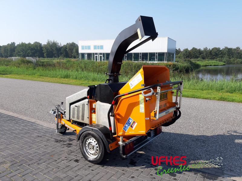 JBM 421 MX - Wood chipper: picture 1 JBM 421 MX - Wood chipper: picture 1