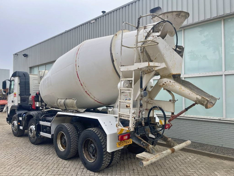 Volvo FMX 410 2013 Euro 5 - Concrete mixer truck: picture 5 Volvo FMX 410 2013 Euro 5 - Concrete mixer truck: picture 5