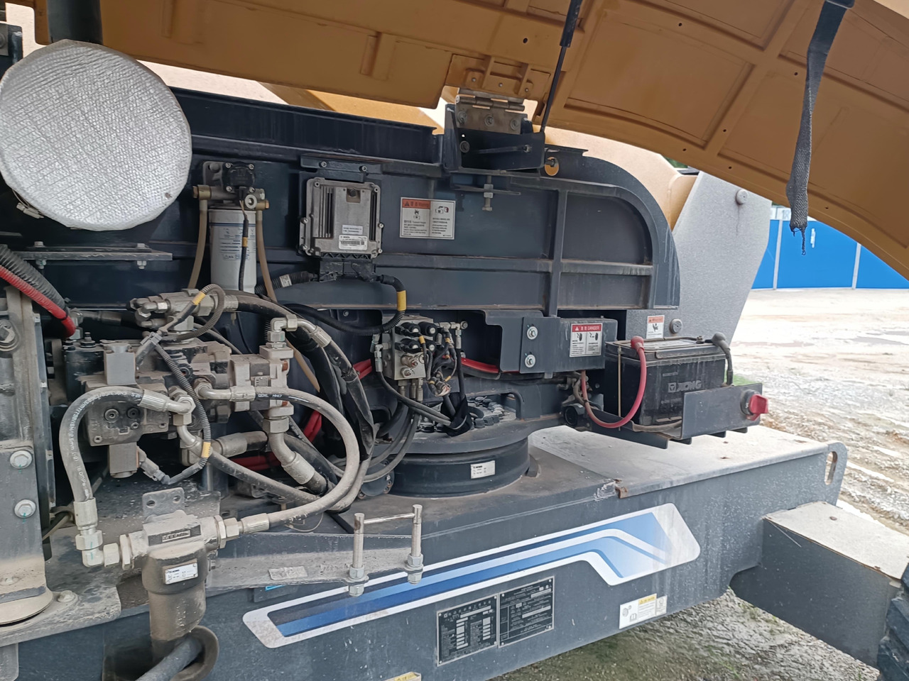 Telescopic boom XCMG Official Second Hand Man lift Boom XGS20K 20m Diesel Straight Arm Boom Lift Price: picture 10