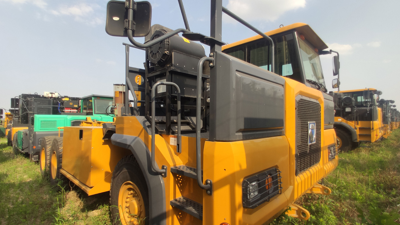 XCMG Official Second Hand Tipper Dump Truck XDR80T Mining Dump Truck Price - Dumper: picture 4 XCMG Official Second Hand Tipper Dump Truck XDR80T Mining Dump Truck Price - Dumper: picture 4