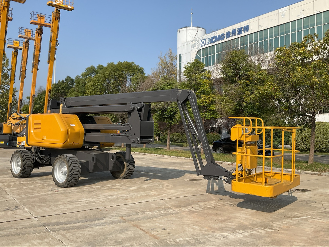 XCMG Official Used Self Propelled Boom Lift GTBZ18 18m Cherry Picker Price List - Articulated boom: picture 4 XCMG Official Used Self Propelled Boom Lift GTBZ18 18m Cherry Picker Price List - Articulated boom: picture 4