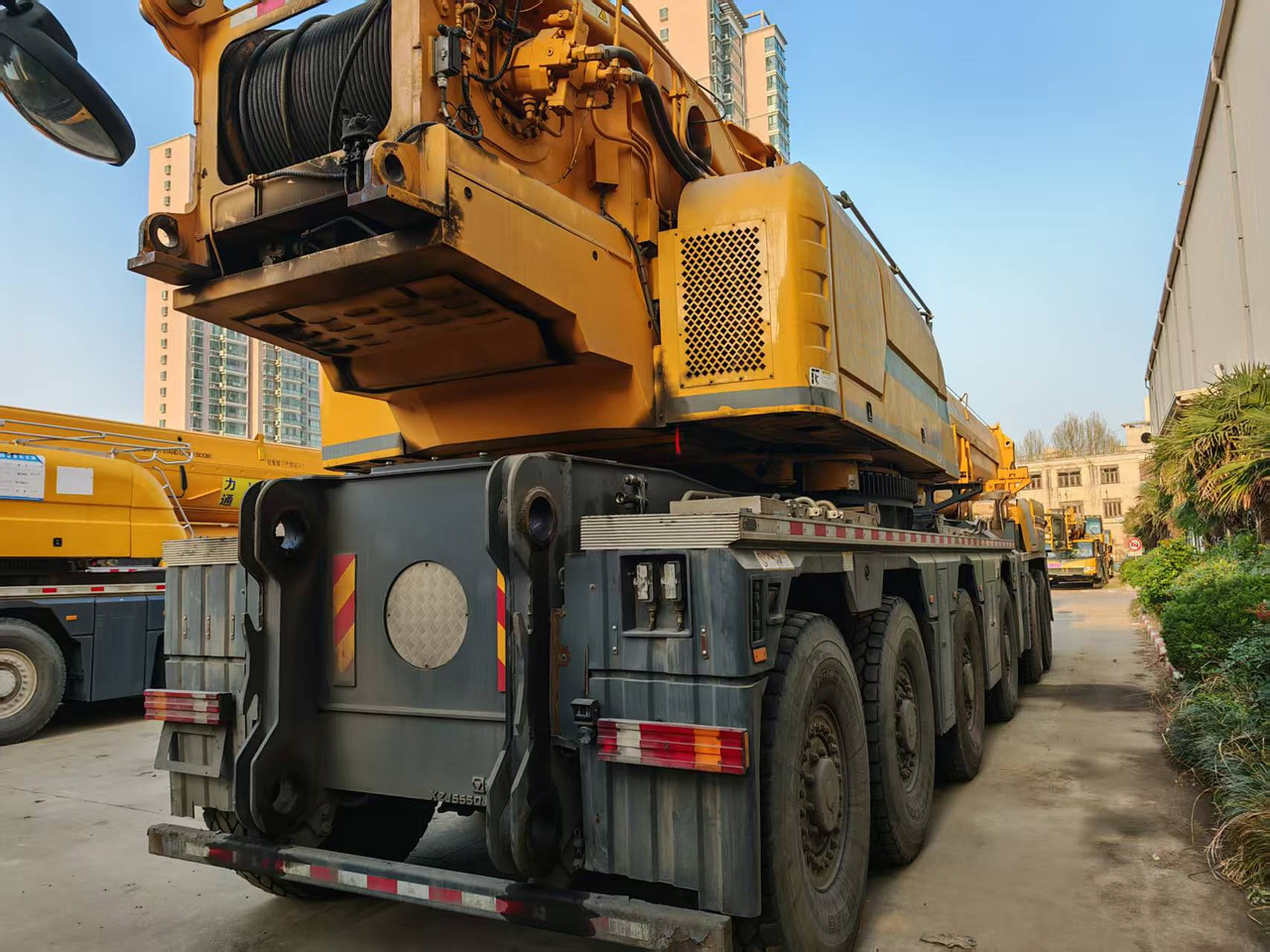 XCMG Official XCA460 Second Hand All Terrain Crane 460t Mobile Lifting Crane - All terrain crane: picture 3 XCMG Official XCA460 Second Hand All Terrain Crane 460t Mobile Lifting Crane - All terrain crane: picture 3