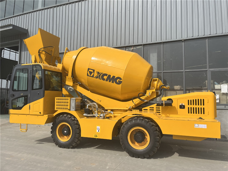 XCMG Self Loading Concrete Mixer 3.5m3 Portable Diesel Mini Small Concrete Cement Mixer for Sale - Concrete mixer: picture 3 XCMG Self Loading Concrete Mixer 3.5m3 Portable Diesel Mini Small Concrete Cement Mixer for Sale - Concrete mixer: picture 3