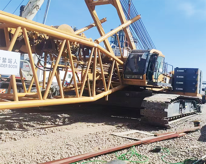 XCMG XGC300 used 300 tons crawler crane for sale - Crawler crane: picture 3 XCMG XGC300 used 300 tons crawler crane for sale - Crawler crane: picture 3