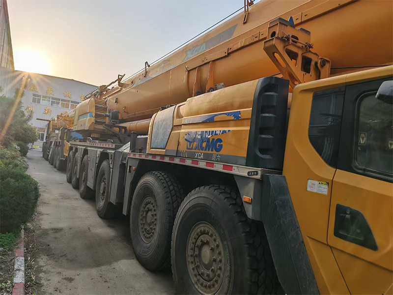 XCMG used XCA460 460ton mobile hydraulic all terrain crane price - All terrain crane: picture 2 XCMG used XCA460 460ton mobile hydraulic all terrain crane price - All terrain crane: picture 2