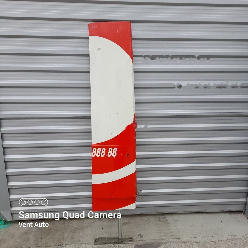 Aerodynamics/ Spoiler for Truck DAF XF 106 1836000 truck: picture 1