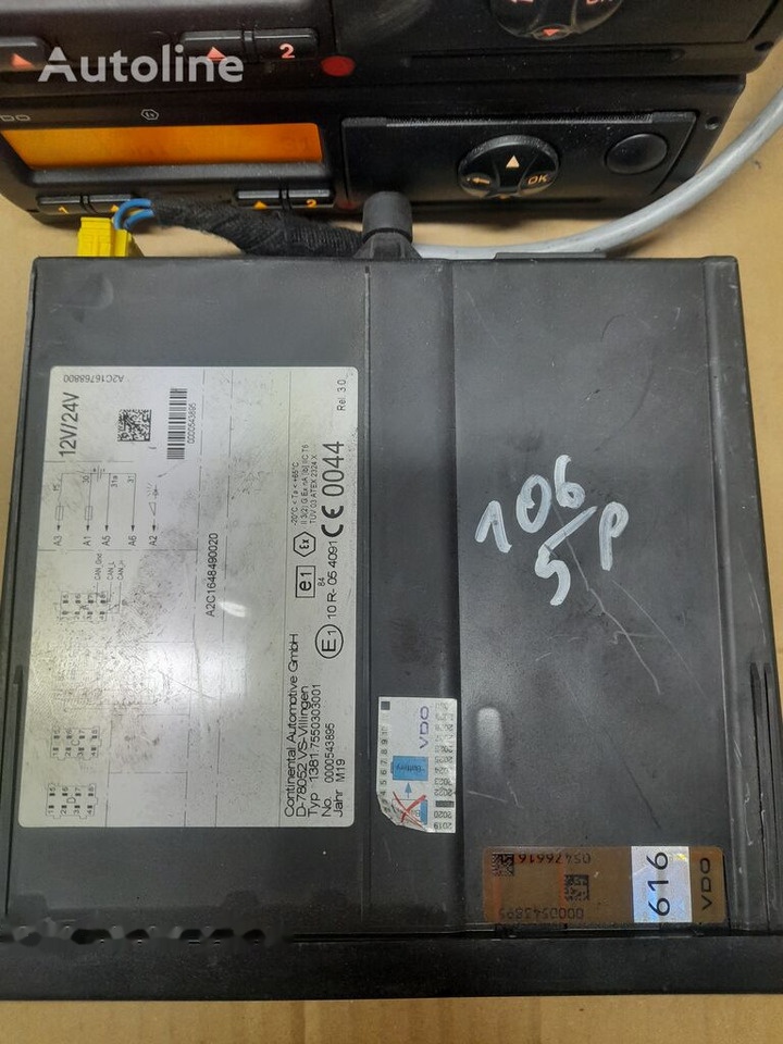 DAF XF 106 2136958 DAF XF 106 truck - Tachograph for Truck: picture 3 DAF XF 106 2136958 DAF XF 106 truck - Tachograph for Truck: picture 3