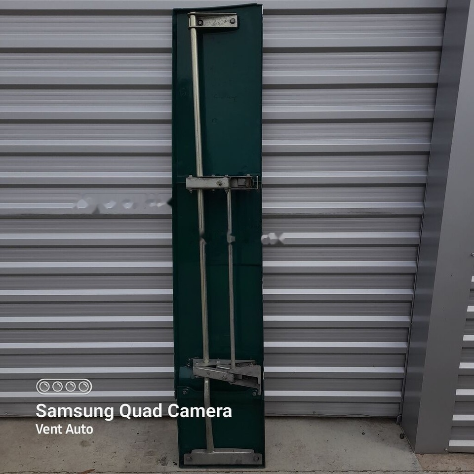 DAF XF 106 LIFT LH 1836000   DAF XF 106 LIFT 1836000 LH truck - Aerodynamics/ Spoiler for Truck: picture 4 DAF XF 106 LIFT LH 1836000   DAF XF 106 LIFT 1836000 LH truck - Aerodynamics/ Spoiler for Truck: picture 4