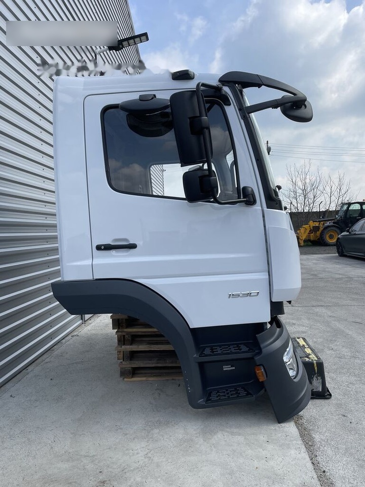 FRONT BUMPER COMPLETE EXTRA COST 800EU Mercedes-Benz ATEGO S-cab ClassicSpace, 2.30 m 2023 Mercedes-Benz ATEGO truck - Cab for Truck: picture 3 FRONT BUMPER COMPLETE EXTRA COST 800EU Mercedes-Benz ATEGO S-cab ClassicSpace, 2.30 m 2023 Mercedes-Benz ATEGO truck - Cab for Truck: picture 3
