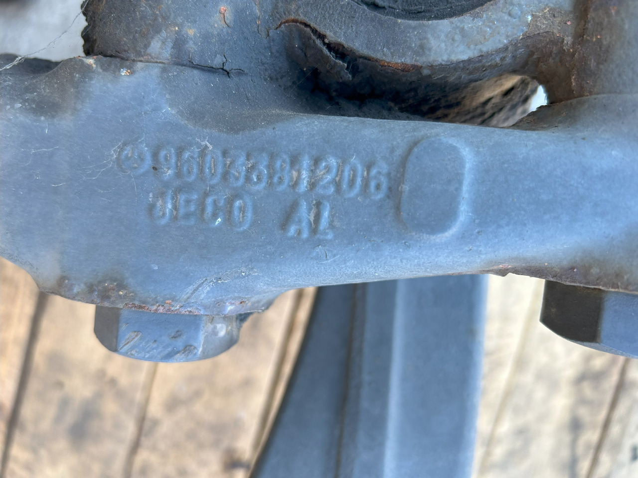 Front axle for Truck MERCEDES ACTROS MP4   AXLE + HUBS FRONT: picture 12 Front axle for Truck MERCEDES ACTROS MP4   AXLE + HUBS FRONT: picture 12