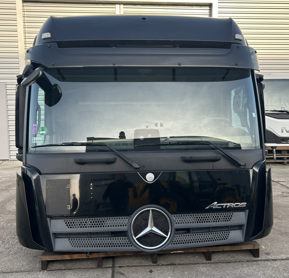 MERCEDES ACTROS MP4 L BigSpace, 2.50 m - Cab for Truck: picture 3 MERCEDES ACTROS MP4 L BigSpace, 2.50 m - Cab for Truck: picture 3
