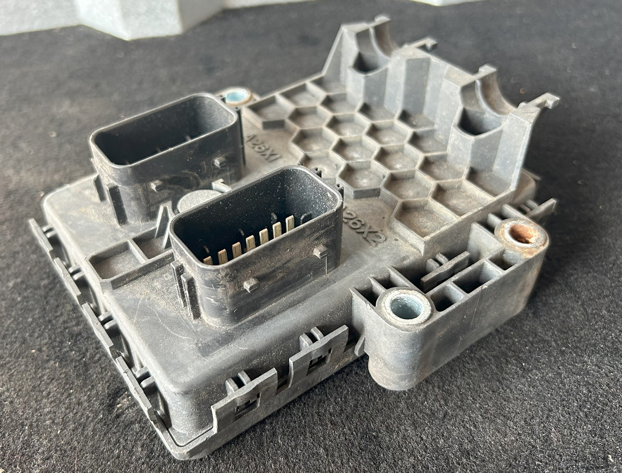 MERCEDES-BENZ Actros Mp4 CLCS ECU - ECU for Truck: picture 4 MERCEDES-BENZ Actros Mp4 CLCS ECU - ECU for Truck: picture 4